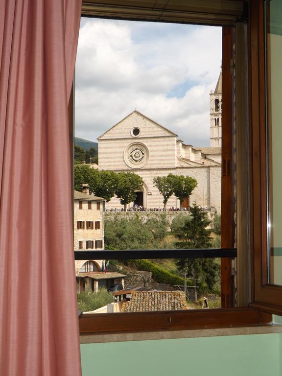 Camere Santa Chiara Assisi Camera foto